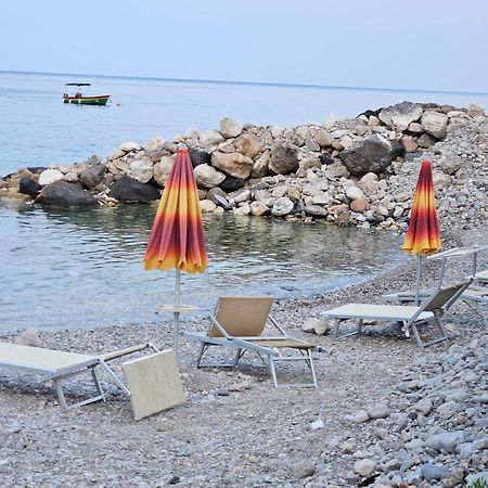 Bed and Breakfast Taorbay Giardini-Naxos Exterior foto