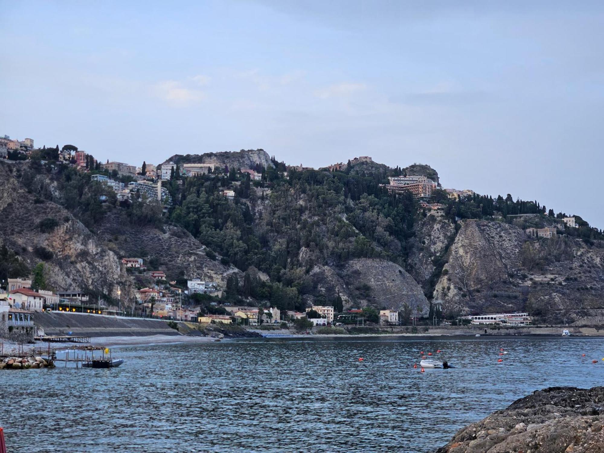 Bed and Breakfast Taorbay Giardini-Naxos Exterior foto